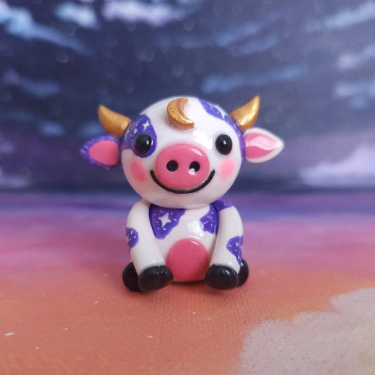 Clay Cow Desk Friend, Handmade Clay Craft and Resin Charm front